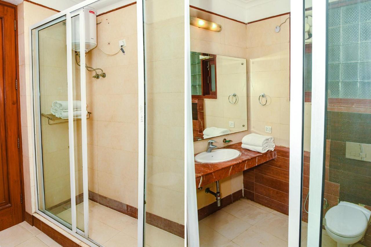Fabhotel Premium Gurgaon Exterior photo